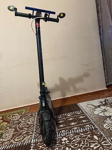 Elektrik skuter Üzərində aksesuarlar hədiyyə verilir - Güclü ön
