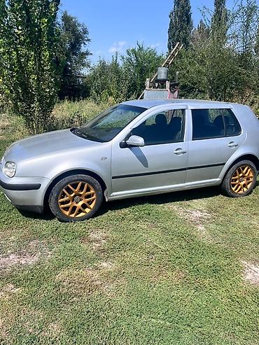 Транспорт: Volkswagen Golf: 2000 г., 1.6 л, Механика, Бензин, Хэтчбэк — 1