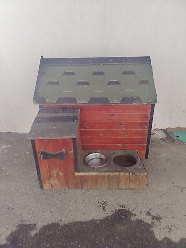 it ucun yuva: Taxta it evi – əlavə qutulu və qab yerləri olan model - Material — 3