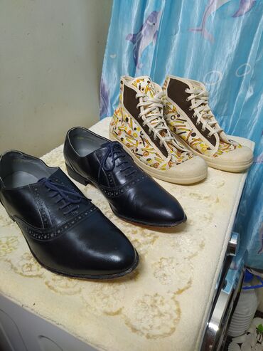 туфли на платформе: Продаю новые мужские кожаные туфли 46 размер за 1950 сом. Кроссы