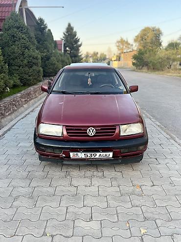 экран на венто: Volkswagen Vento: 1996 г., 1.8 л, Механика, Бензин, Седан — 2