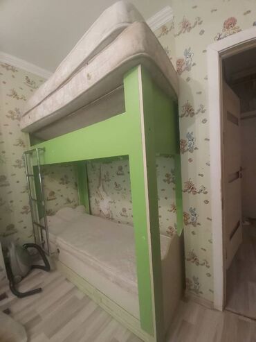 iki mertebeli kravatlar: İşlənmiş, Oğlan və qız üçün, Matras ilə, Siyirməli, Türkiyə