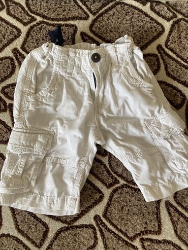 Şortlar: Uşaq şortları dəsti - Modellər: 4 ədəd uşaq şortu 1) Açıq mavi cins — 9