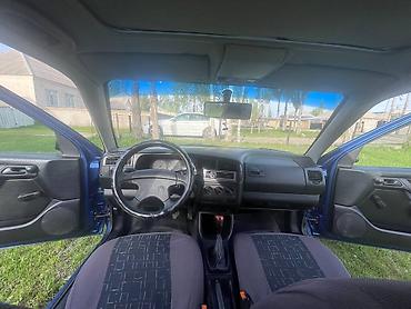 Продажа авто: Volkswagen Golf: 1994 г., 1.6 л, Механика, Бензин — 8