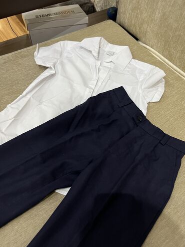 мужские рубашки: Мектеп формасы, Колдонулган