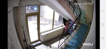 Другие специальности: Сдаётся 1 этаж в аренду на площади ала-тоо. подойдёт для фото доступ