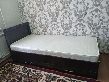 кровати односпальная: Односпальная Кровать, Б/у