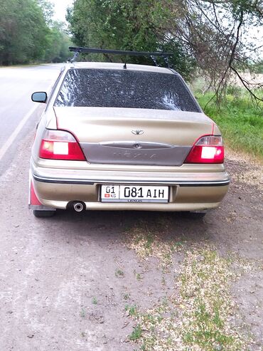 Daewoo: Daewoo Nexia: 2006 г., 1.5 л, Механика, Бензин, Седан at lalafo.kg Daewoo: Daewoo Nexia: 2006 г., 1.5 л, Механика, Бензин, Седан