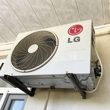 купить пс 4: Kondisioner LG, İşlənmiş, 30-35 kv. m, Monoblok, Kredit yoxdur, Ödənişli quraşdırma