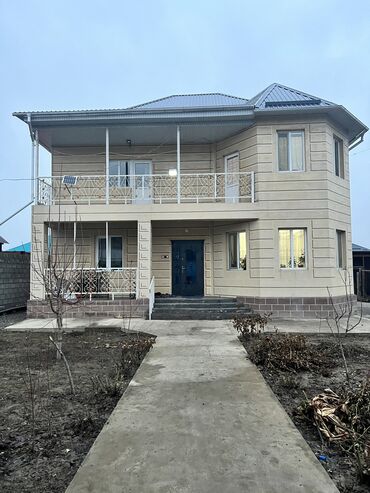 продаю дом аэропорт манас: Үй, 140 кв. м, 5 бөлмө, Кыймылсыз мүлк агенттиги, Эски ремонт