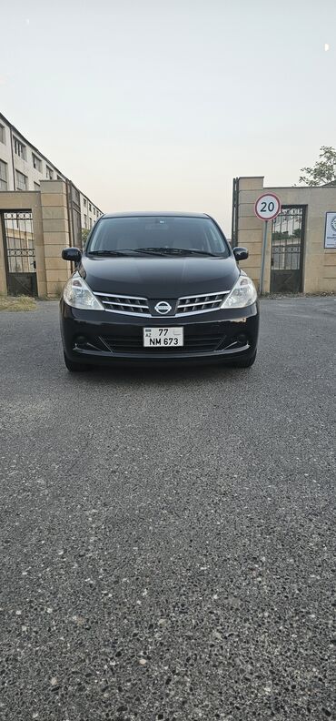 qosqu lapet satisi: Nissan Tiida: 1.5 l | 2011 il Sedan