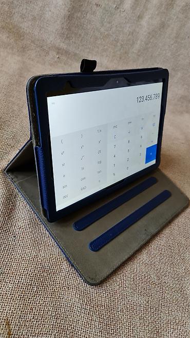 Tableti: Huawei MediaPad T5 10 sa folio futrolom - Ekran: Full HD — 6