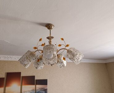 isiq matoru: Çılçıraq, 5 lampa, Şüşə