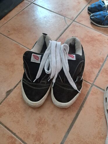 спортивные бриджи мужские: Кеды Vans “Off The Wall” - Модель: классические низкие кеды Vans с