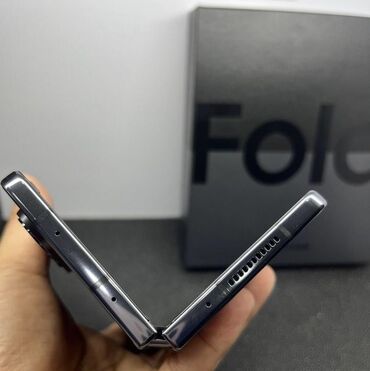 tel z: Samsung Galaxy Z Fold 4, цвет - Серый