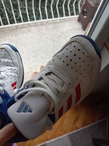 Patike: Adidas, Veličina - 35 — 7