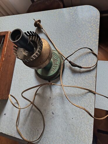 Şəkillər, tablolar: ÇOX QƏDİMİ ƏNTİQ SOVETDƏN QALMA Ağır марка "ЛУГАНЬ" TAM İŞLƏK — 2