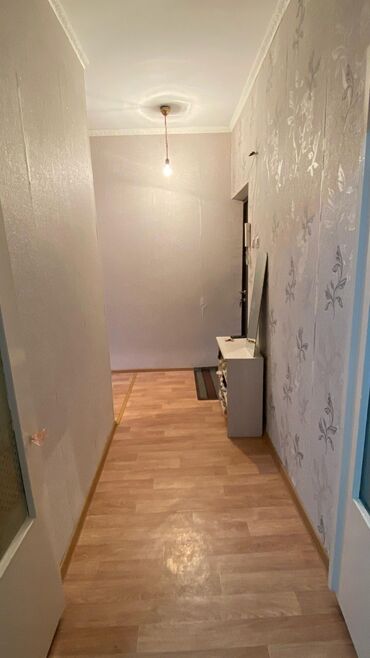 сдаю тунгуч квартира: 1 комната, 34 м², 105 серия, 6 этаж