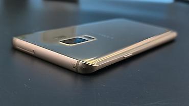 note 2: Samsung Galaxy S9 Plus, Б/у, 256 ГБ, цвет - Золотой, 2 SIM — 3
