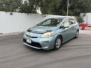 byd e1: Toyota Prius: 2013 г., 1.8 л, Автомат, Гибрид, Лифтбек — 2