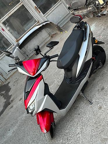 elekdirikli sukutur: Elektrikli moped cəmi 1 ay işlənib. Qiymətə kaskı da daxildir. Sürəti — 3