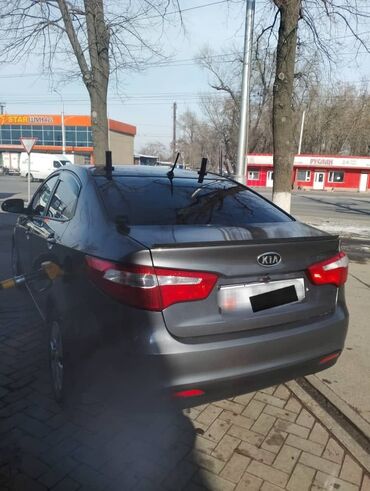 генератор на киа рио: Седан Kia Rio серого цвета. Эта модель известна своей надежностью и