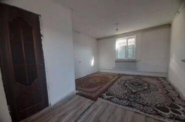квартиры долгосрочная аренда: 1 бөлмө, Кыймылсыз мүлк агенттиги, Чогуу жашоосу жок, Толугу менен эмереги бар, Жарым -жартылай эмереги бар