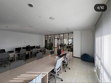 Аренда офисов: Сдается помещение — 272 м² Сдается в аренду полностью 6 этаж с — 4