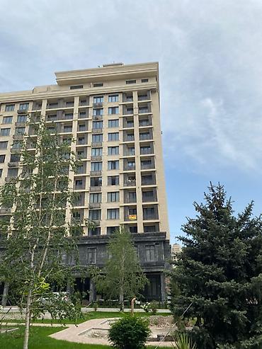 Продажа квартир: 3 комнаты, 129 м², бульвар Эркиндик Элитка, 4 этаж, ПСО (под самоотделку) — 4