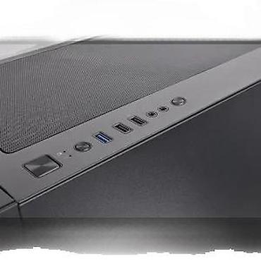 Ostali kompjuterski delovi: ATX Midi Tower kućište sa prozorom i ARGB osvetljenjem - Format — 17