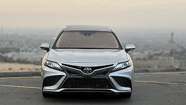 Toyota: Toyota Camry: 2019 г., 2.5 л, Автомат, Бензин, Седан — 2