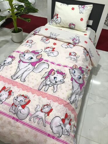 Örtüklər: Divan üçün rəng - Bej Yataq örtüyü — 38