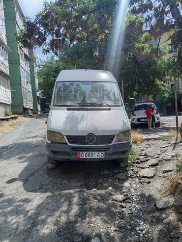 спринтер дублкабина: Рекстон моторMercedes-Benz, подходящий для перевозки пассажиров или