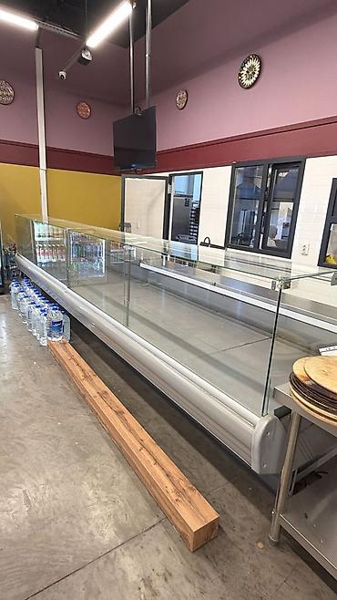 store: Оборудования для магазина. В набор входят: - кассовый стол: - касса — 3