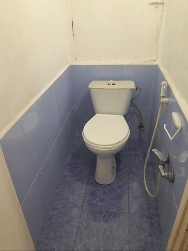 binə ev satisi: Bakı, 6-cı mikrorayon, 1 otaqlı, Köhnə tikili, m. Nəsimi, 40 kv. m — 5