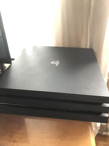 PS4 (Sony Playstation 4): PlayStation 4 Pro (PS4 Pro) oyun konsolu dəsti - Model: PS4 Pro, 4K/ — 1