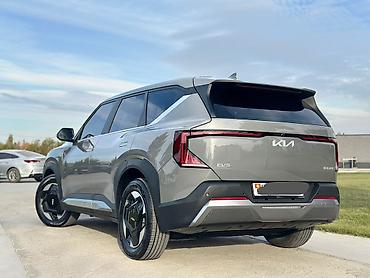 sky way: Kia EV5: 2024 г., Электромобиль, Кроссовер — 2