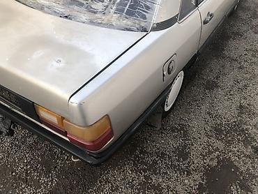 Audi: Audi 100: 1986 г., 1.8 л, Механика, Бензин, Седан — 5