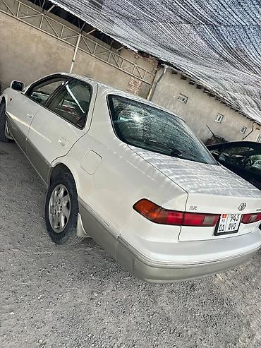 крыло камри: Toyota Camry: 1997 г., 2.2 л, Автомат, Бензин, Седан — 5