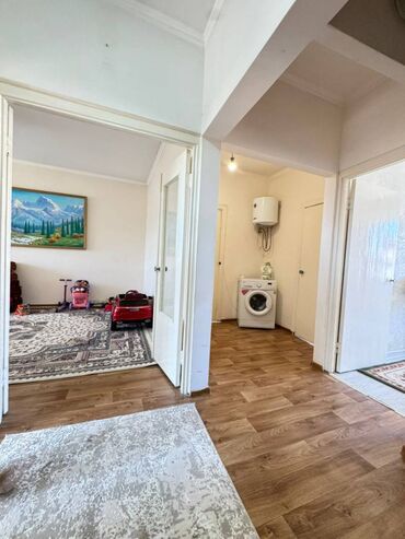 3 комнатная квартира 104 серии бишкек: 3 комнаты, 67 м², 106 серия, 9 этаж, Евроремонт