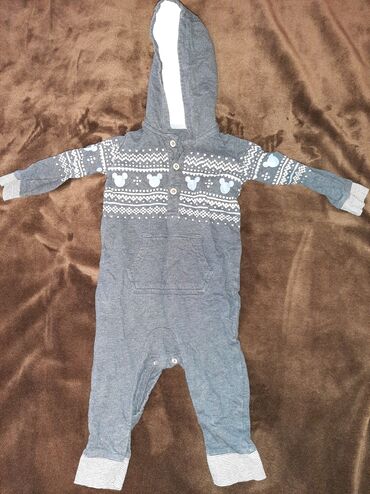 pull and bear duksevi zenski: Footie for babies, 62-68