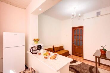 Посуточная аренда квартир: Советская Боконбаева Уютная квартира с одной спальней, оформленная в at lalafo.kg — 4 Посуточная аренда квартир: Советская Боконбаева Уютная квартира с одной спальней, оформленная в — 4