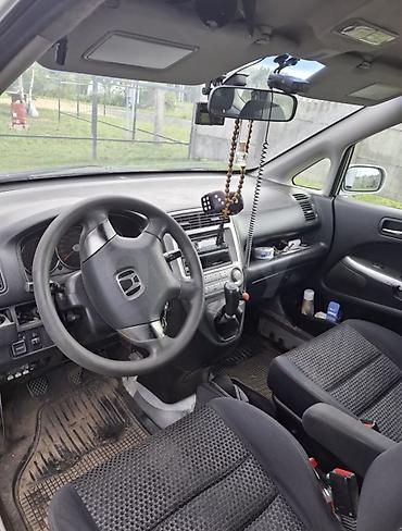 5: Honda Stream: 2004 г., 1.7 л, Механика, Бензин, Универсал — 5