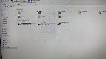 Masaüstü kompüterlər və iş stansiyaları: Fujitsu Celsius R930N ve Celsius M730N Workstation CPU- Intel Xeon — 9