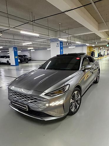 cadillac xts: Kia K8: 2022 г., Седан — 1