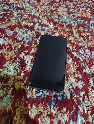 обмен ест: IPhone Xs, Б/у, 64 ГБ, Золотой, Защитное стекло, Чехол, 69 % — 3