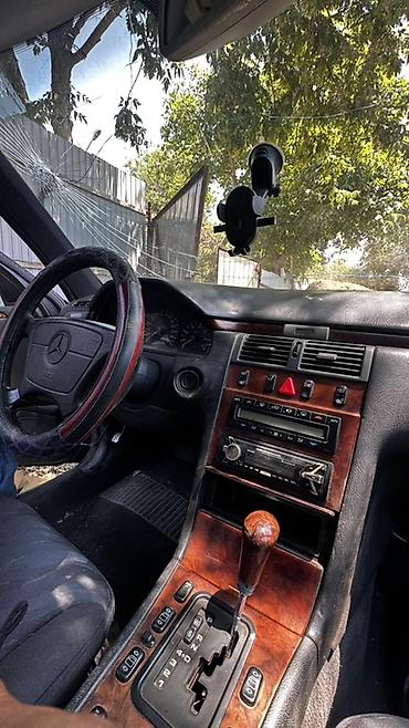стоп мерс: Mercedes-Benz E-Class: 1998 г., 2.4 л, Автомат, Бензин, Седан — 10
