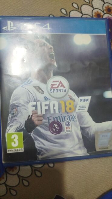 купить пс 4: PS4 oyun diskləri – FIFA 18 və NBA 2K20 - Platforma: PlayStation 4 2