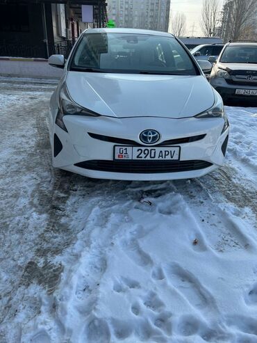 Toyota: Toyota Prius: 2017 г., 1.8 л, Вариатор, Гибрид