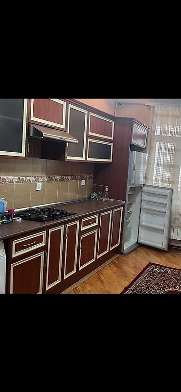 Mətbəx mebeli satılır. - Ölçü: 5 metr - Qiymət: 300₼ - Komplekt: üst lalafo.az -da Mətbəx mebeli satılır. - Ölçü: 5 metr - Qiymət: 300₼ - Komplekt: üst